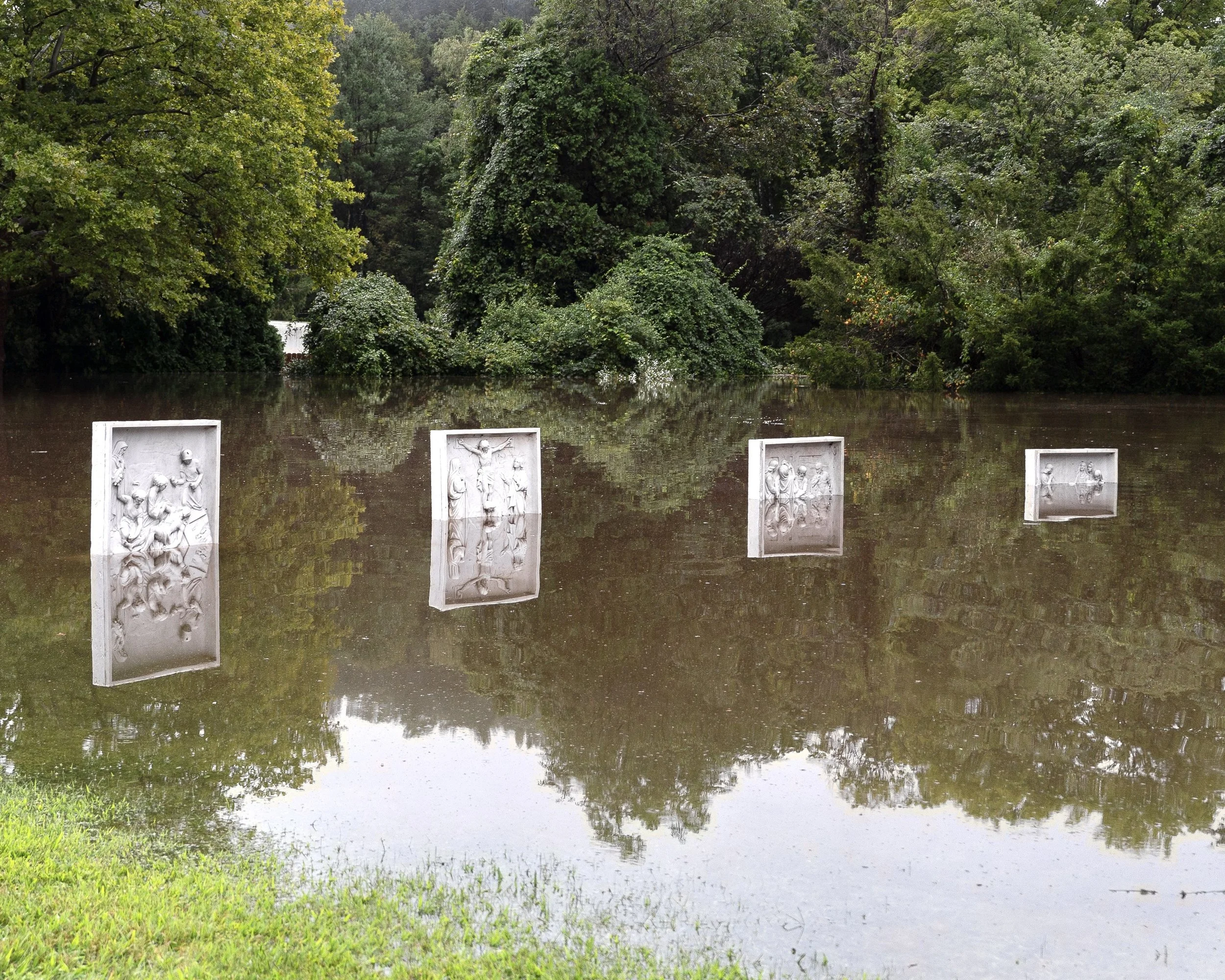 Water Creeping Up, CT