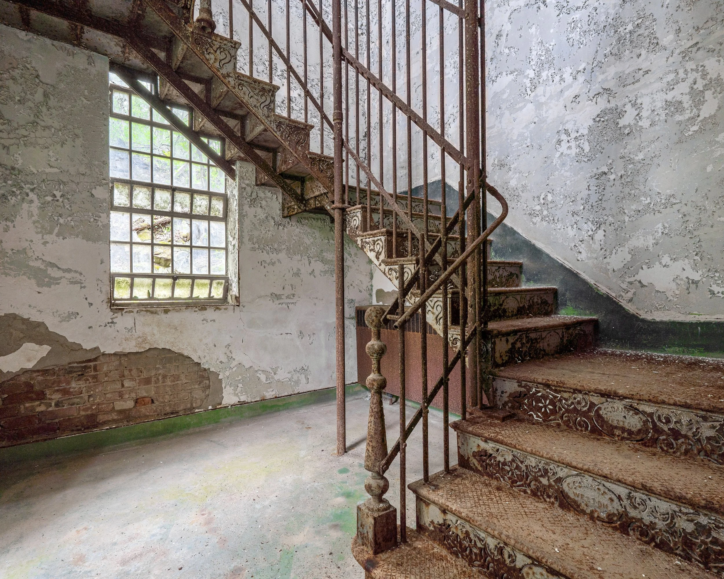 Antisuicide Staircase, Womans Auxiliary Building 