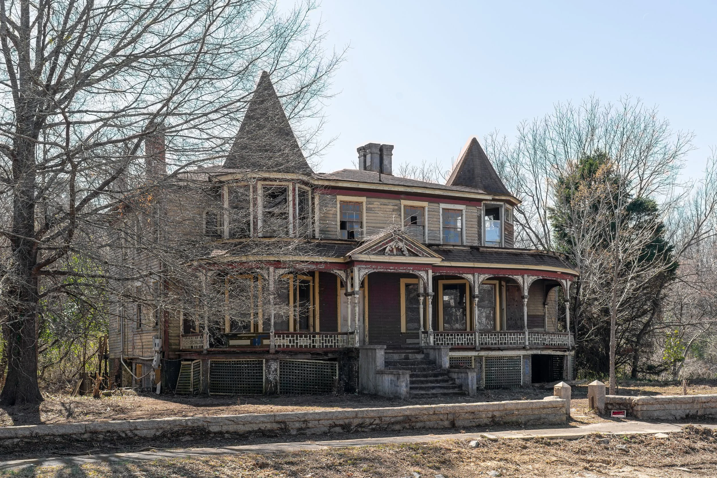 That Southern Ring, Abandoned Mansion, GA