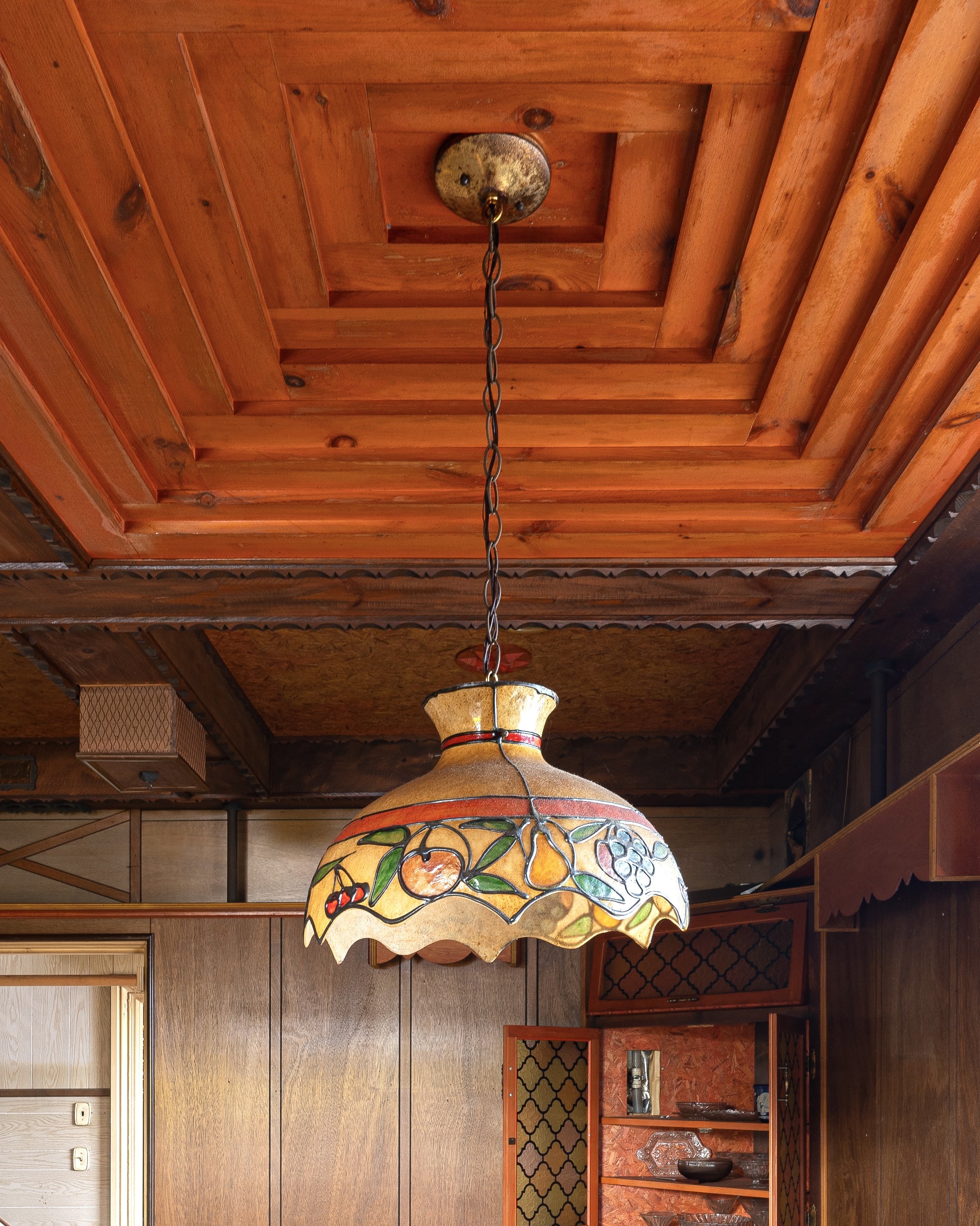 Wood Ceiling & Dining Room Lamp