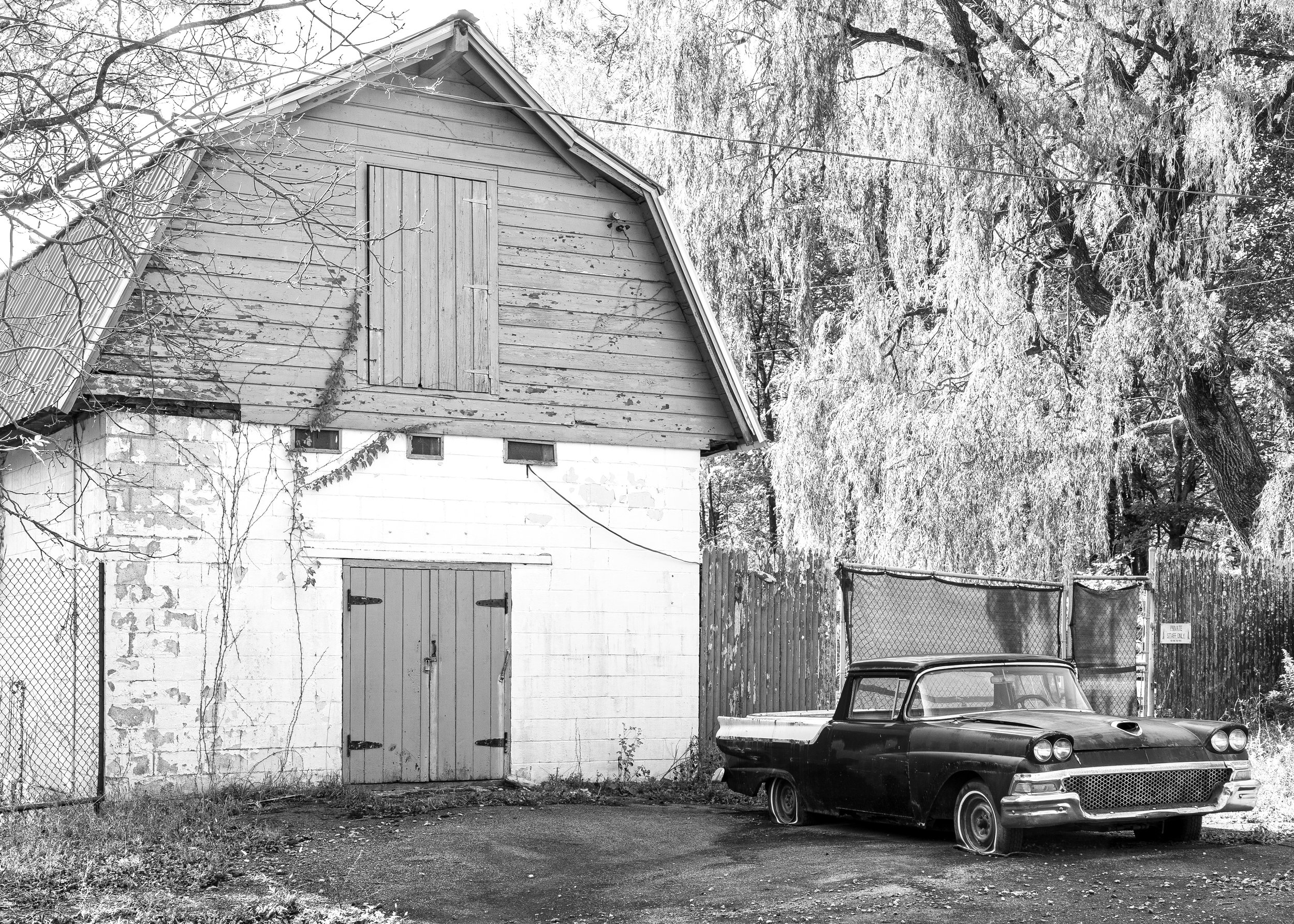 Barn & Car