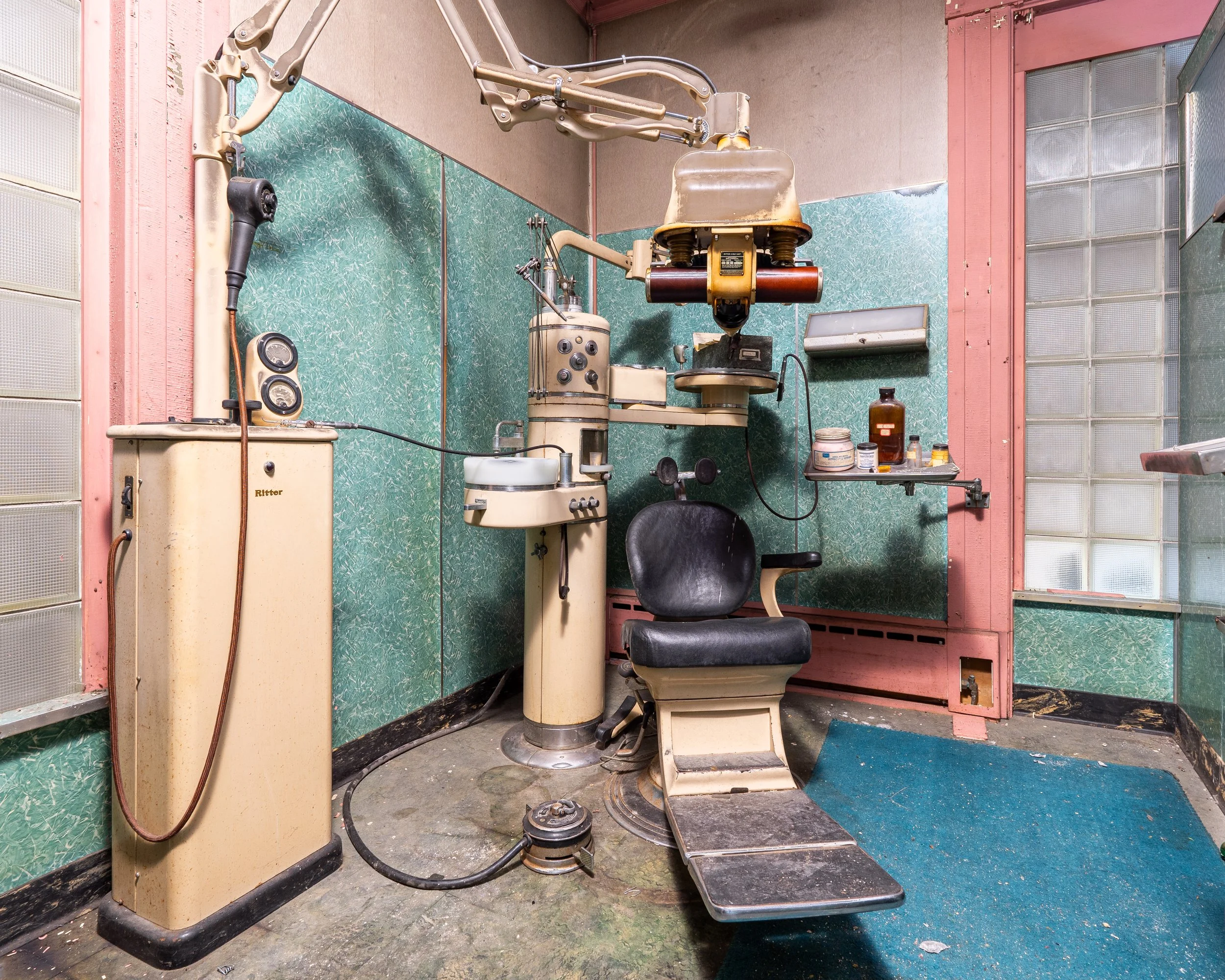 Dental Clinic 