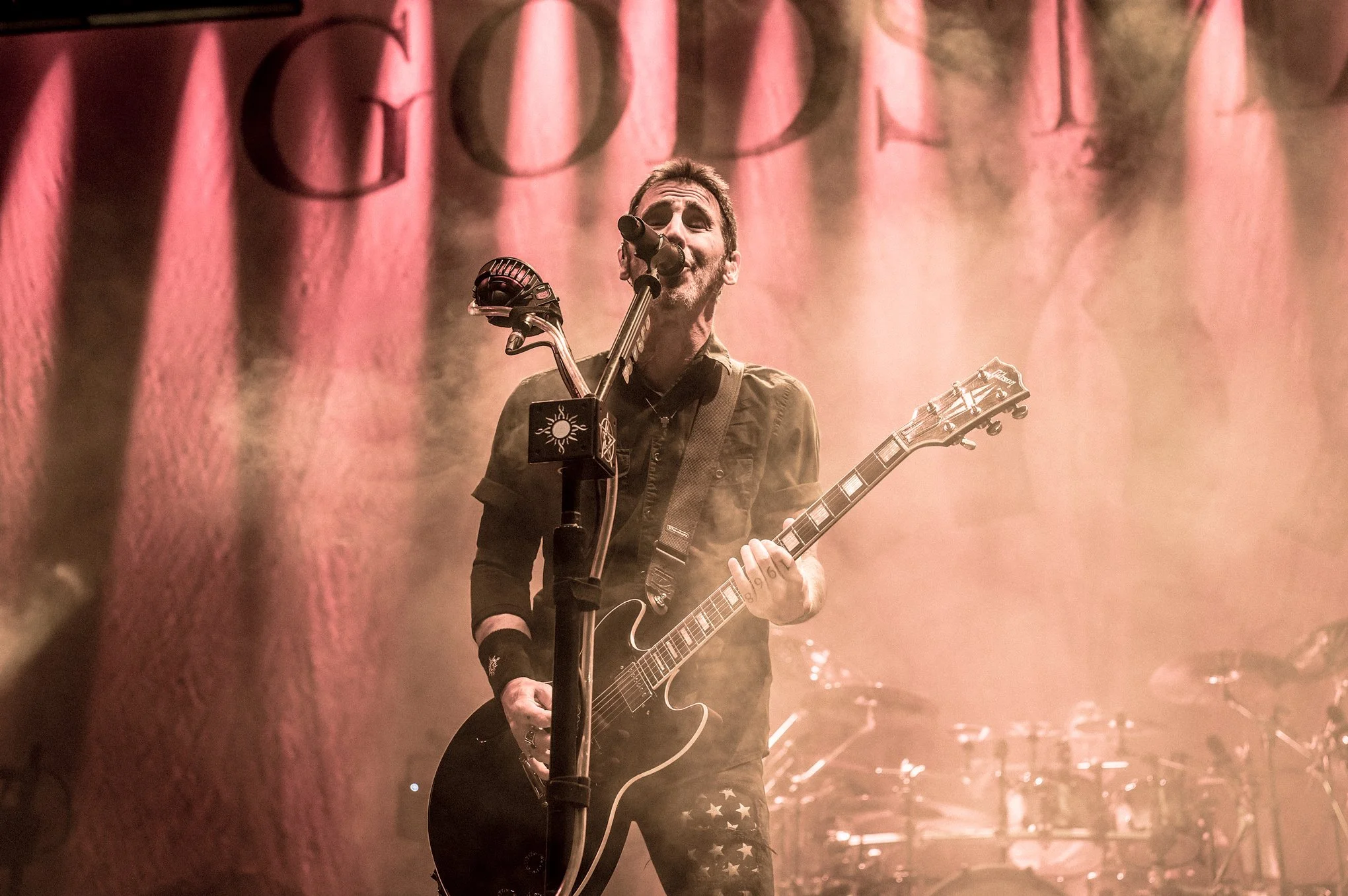 Godsmack--MMRBQ-Camden-05.09.26-016-copy.jpg