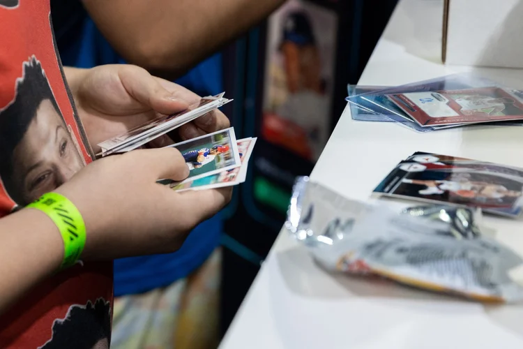 Dealer Packet — The National Sports Card Convention July 24th28th