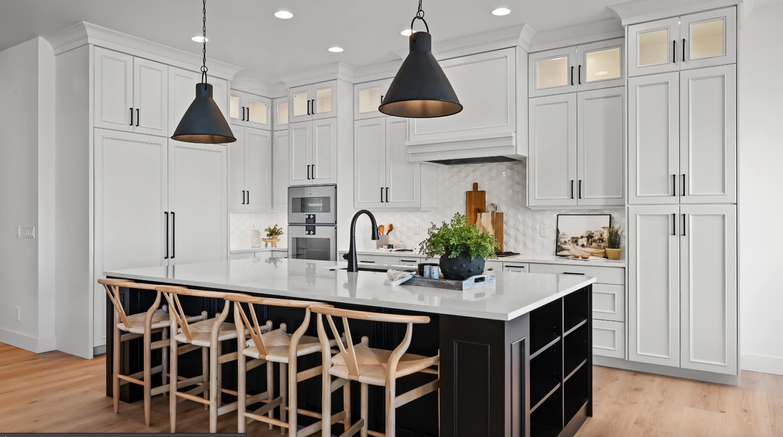 Expert-Backed Home Cleaning Tips to Help Sell Your House Faster