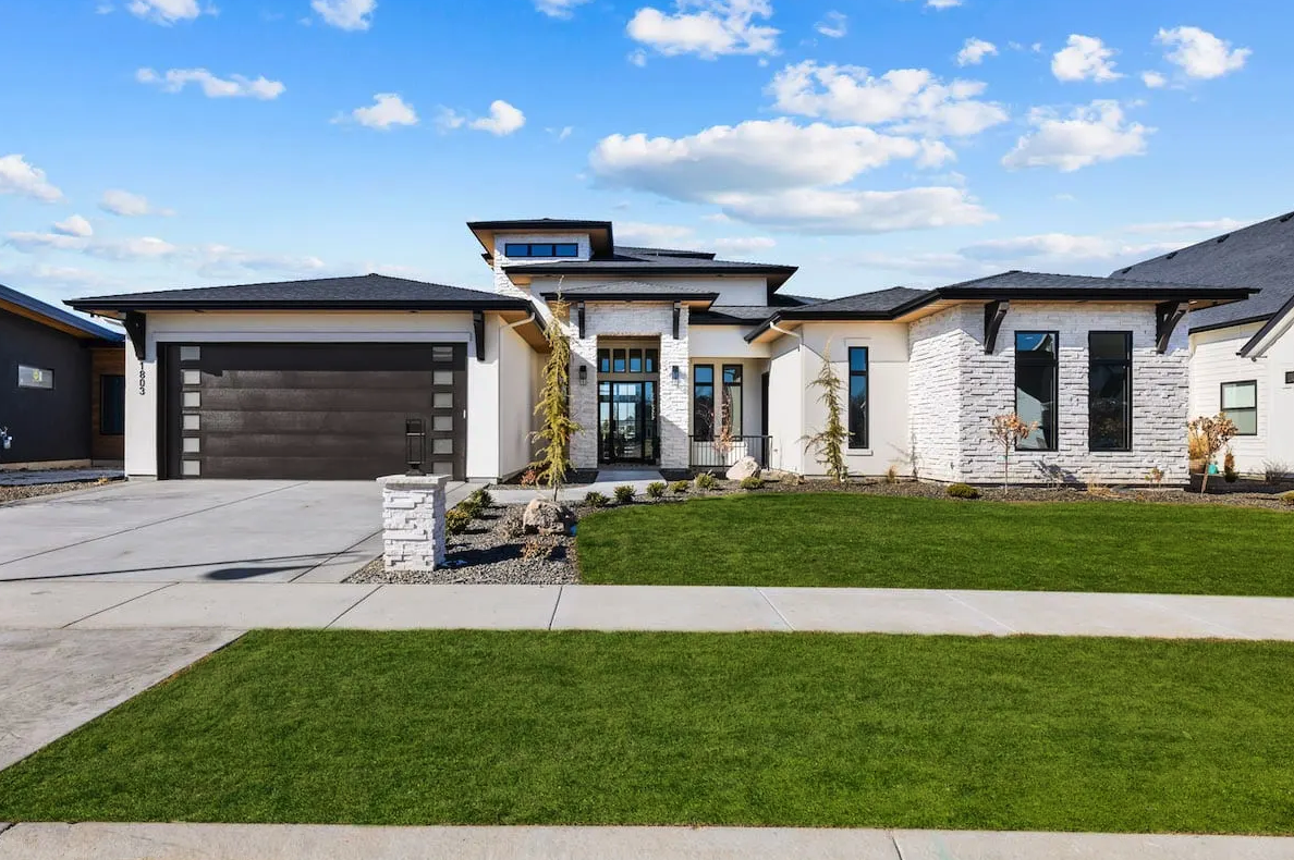 What is a Seller's Market and a Buyer's Market in 2023?