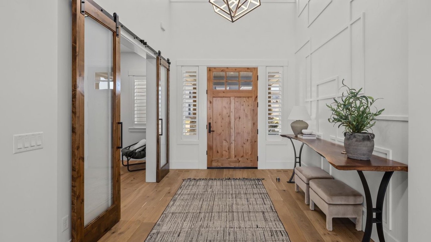 The Benefits of Working With a Real Estate Agent Who Knows Your Market