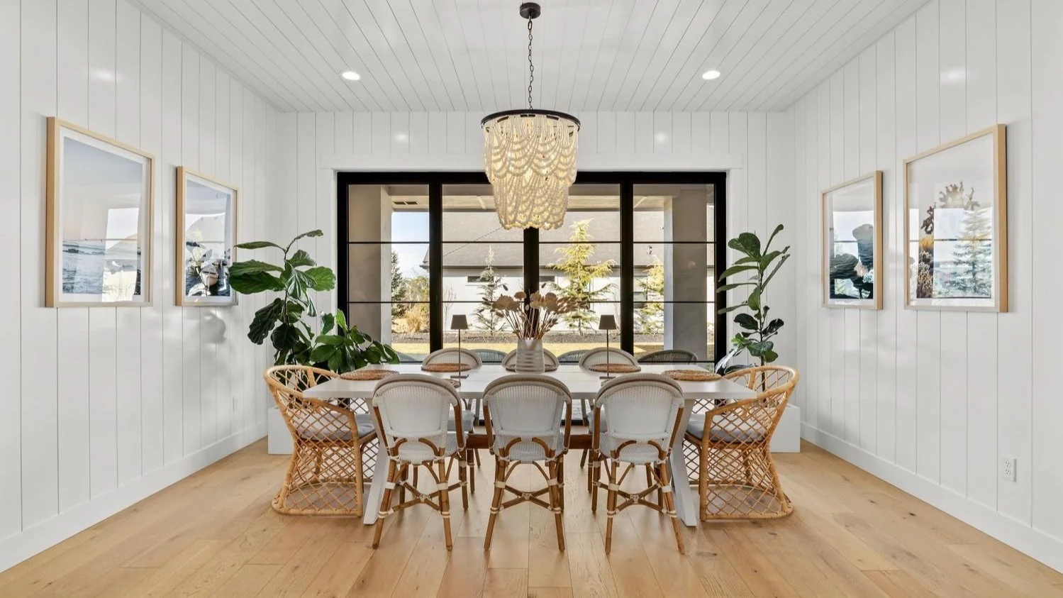 How a Real Estate Agent Can Help You Determine the Right Time to Sell Your Home