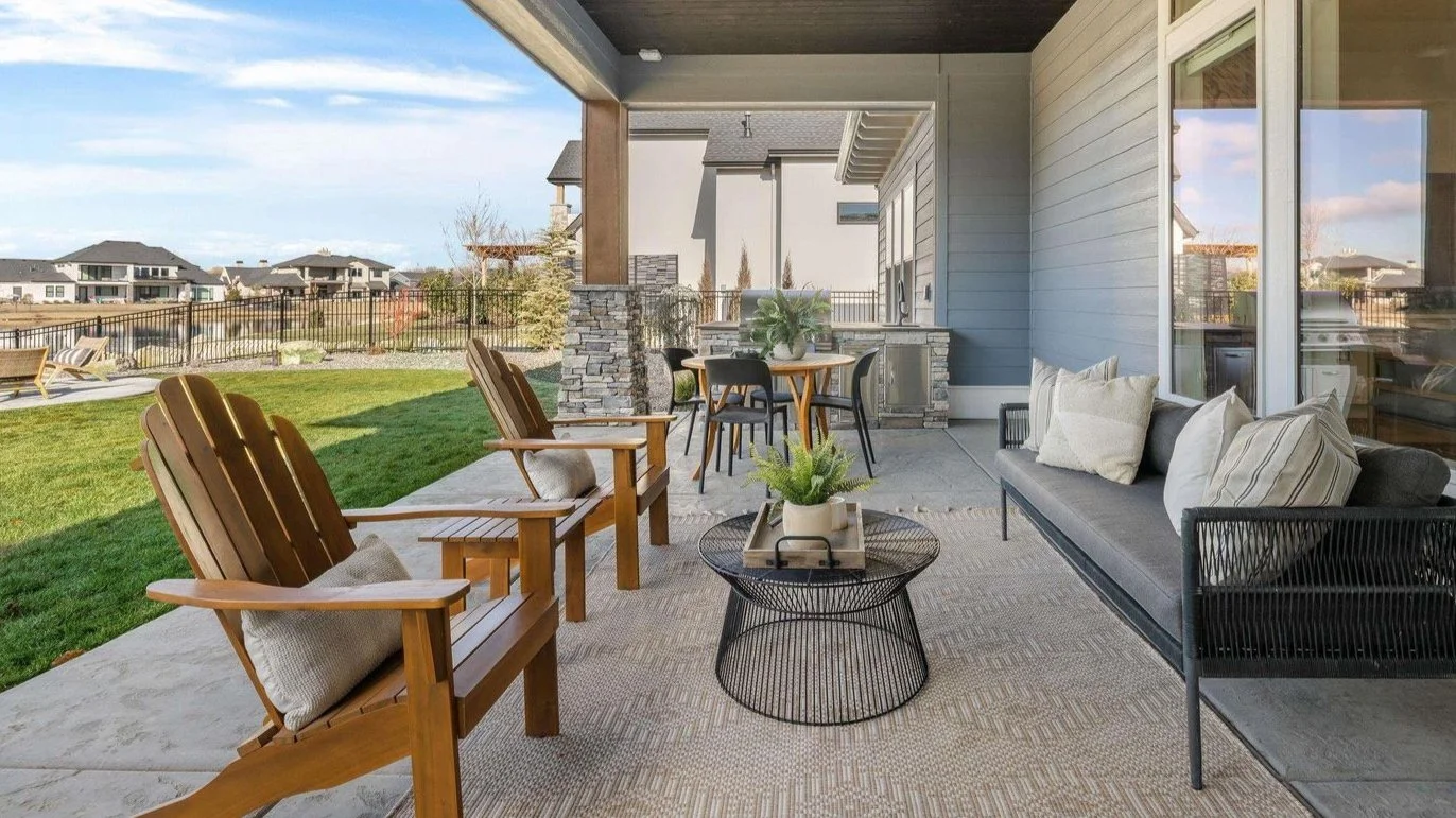 The Best Time to Sell Your House in 2025