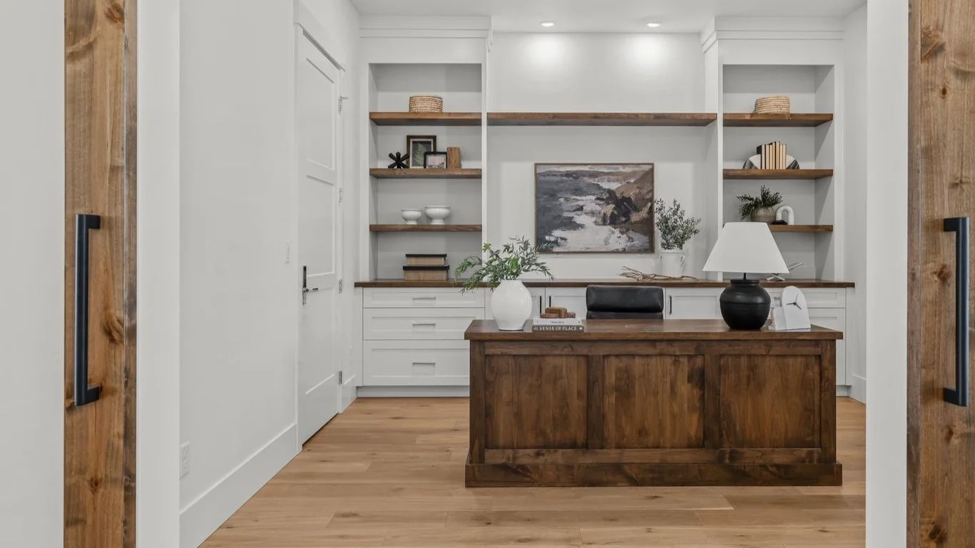 Is It OK To Make an Offer on a Home Below Asking Price?