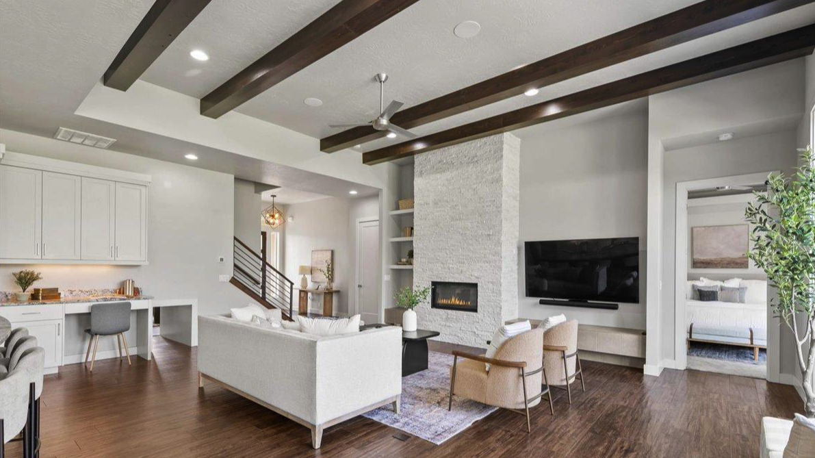 How to Sell a Home Quickly and Improve Your Profit