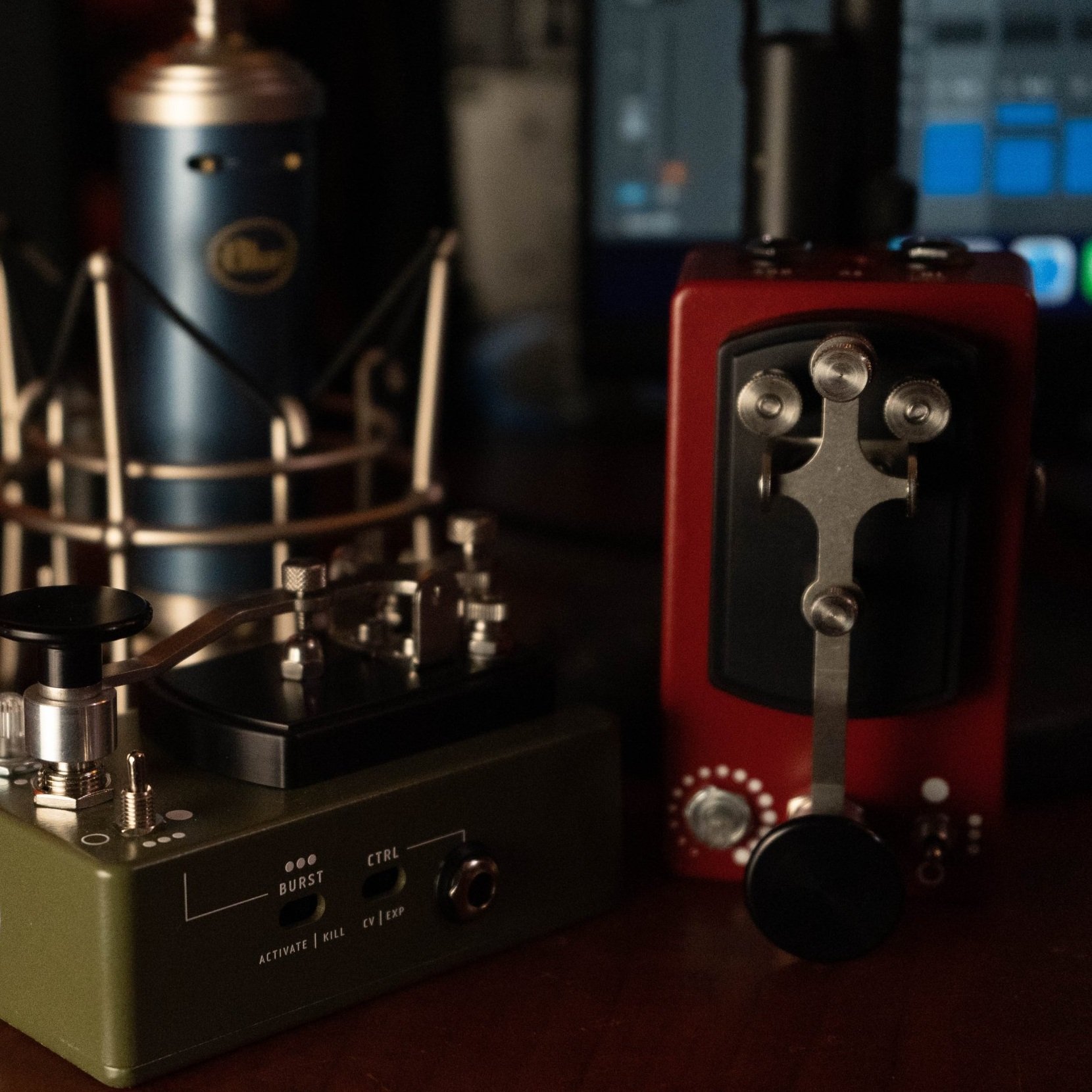 Telegraph V2 Autostutter & Killswitch — CopperSound Pedals Telegraph V2 Autostutter & Killswitch — CopperSound Pedals
