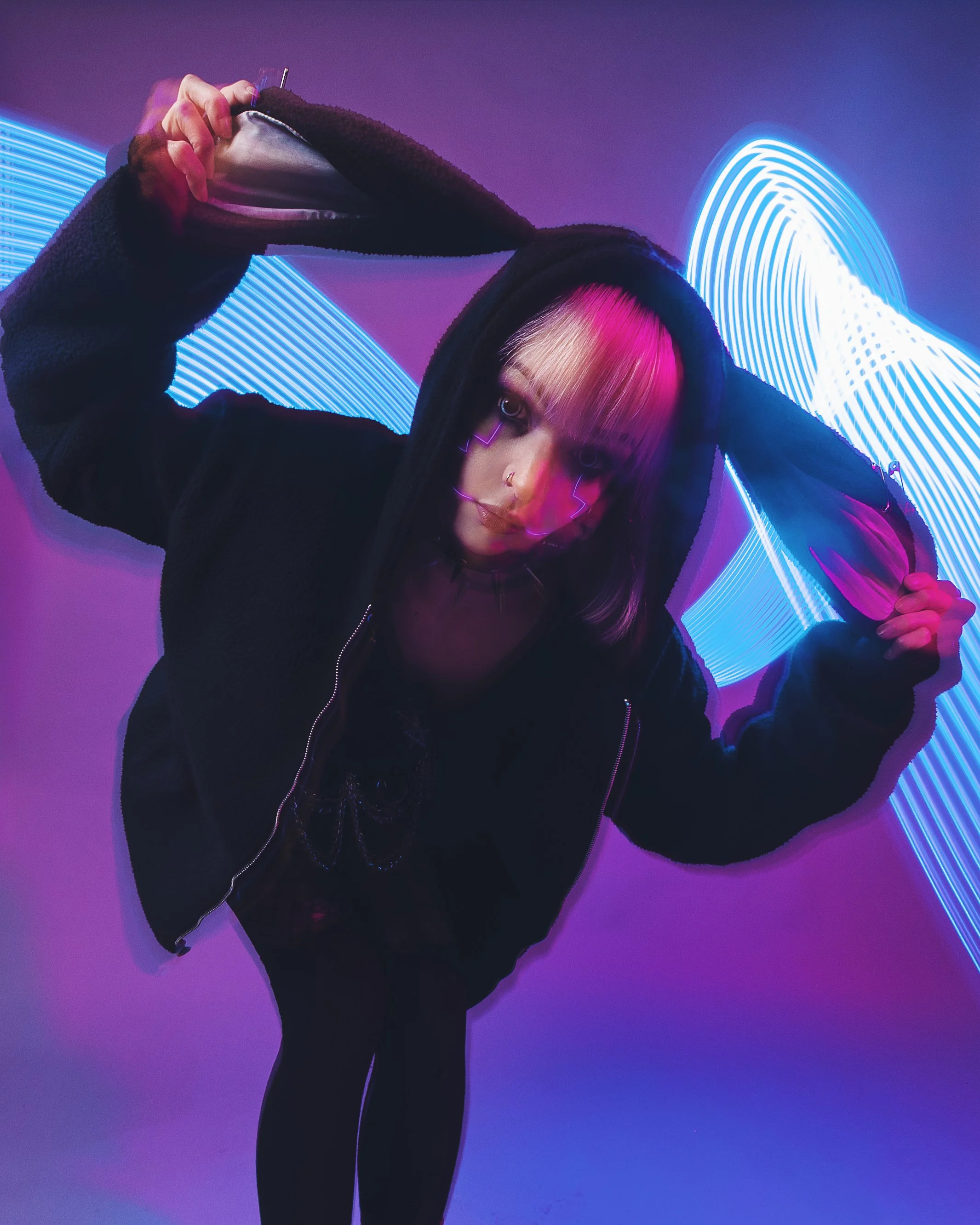 Emmi_Honkanen_Cyber_Bunny_c_Suvi_Berg_01.jpg