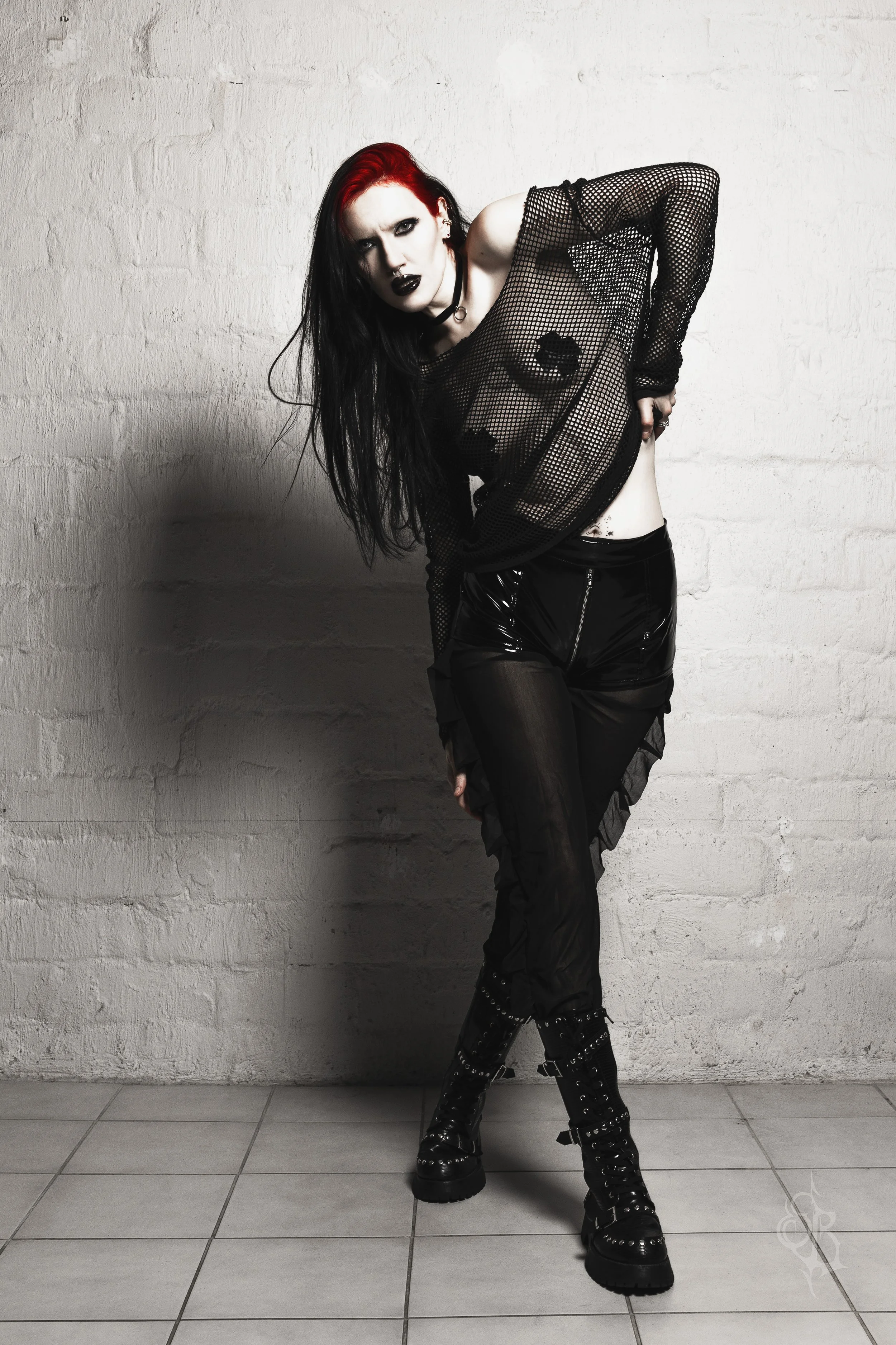 Anto_Gothic_Studio_c_Suvi_Berg_01.jpg