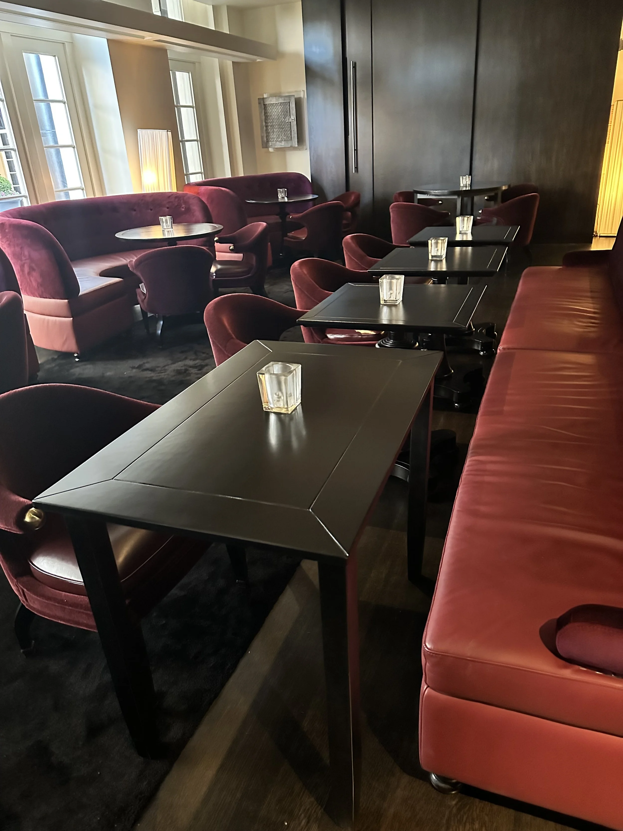 Cut Lounge at the Beverly Wilshire Hotel 