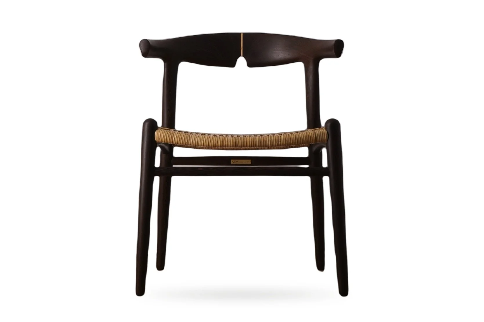 chair_front_white.jpg