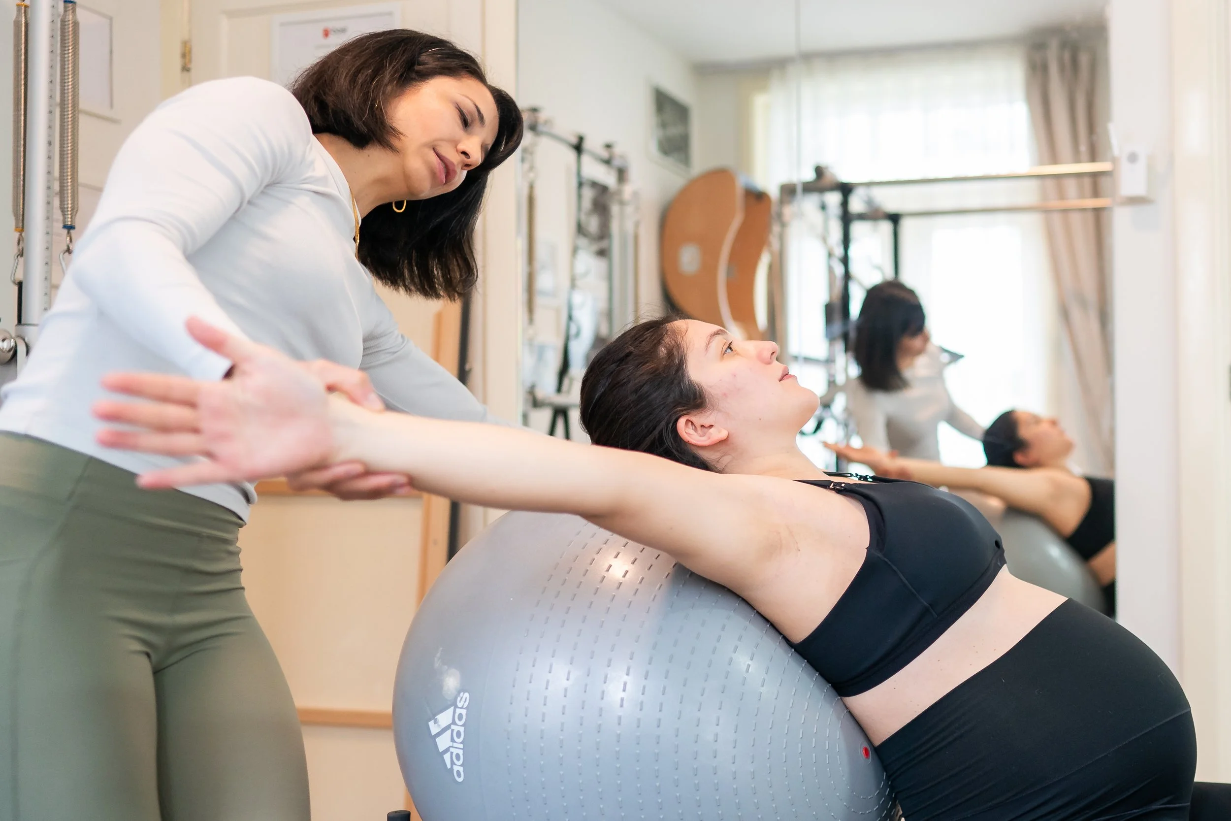 Pilates Pregnant Lady Large-73.jpg
