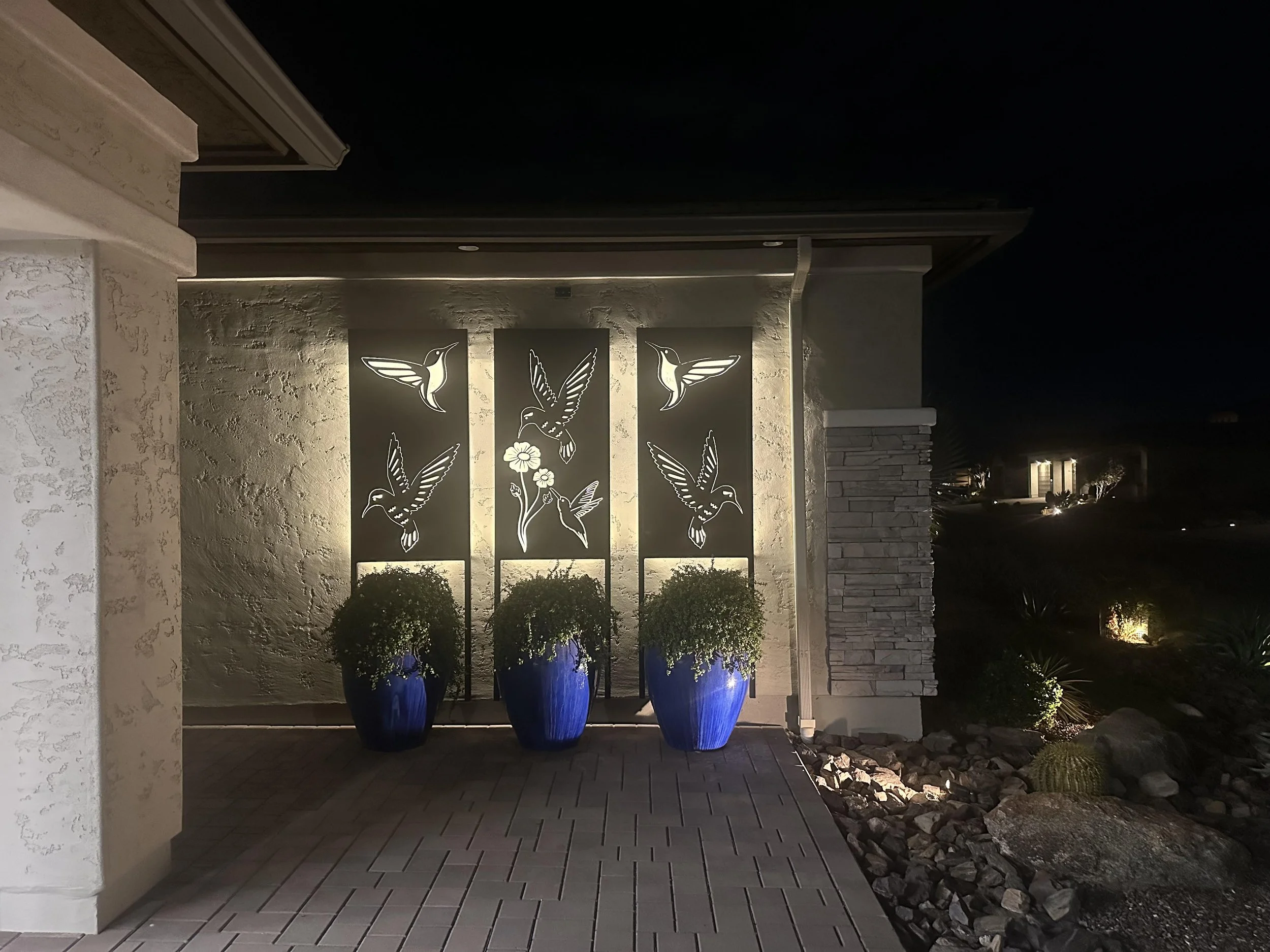 Plasma Cut – Humming Bird Decorative Panel