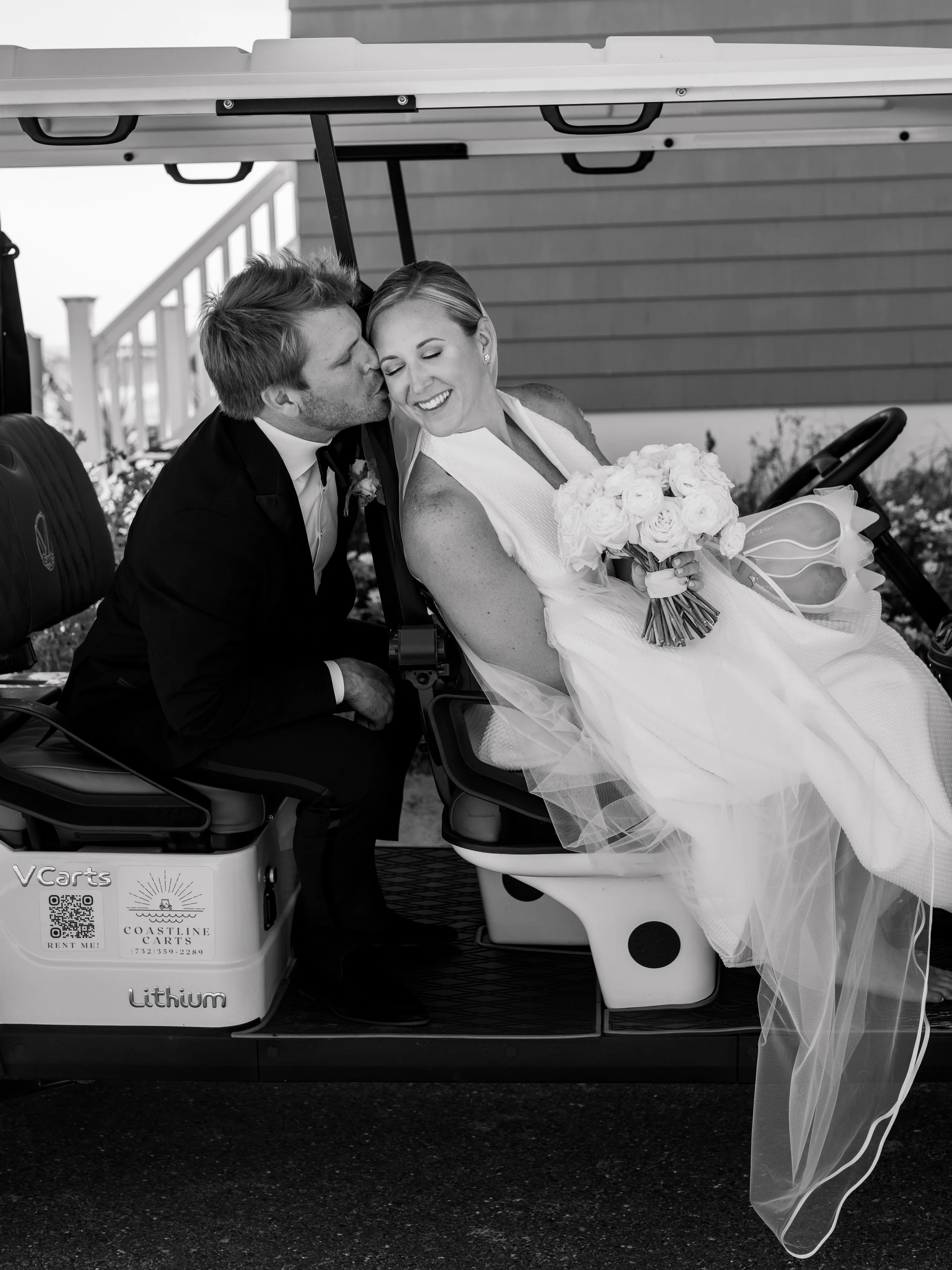 Kelsey+Matthew_Wedding_Preview-84.jpg