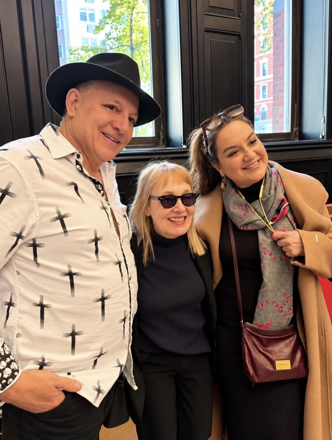 Robert C. Ford, Bibbe Hansen, &amp; Ale Glez