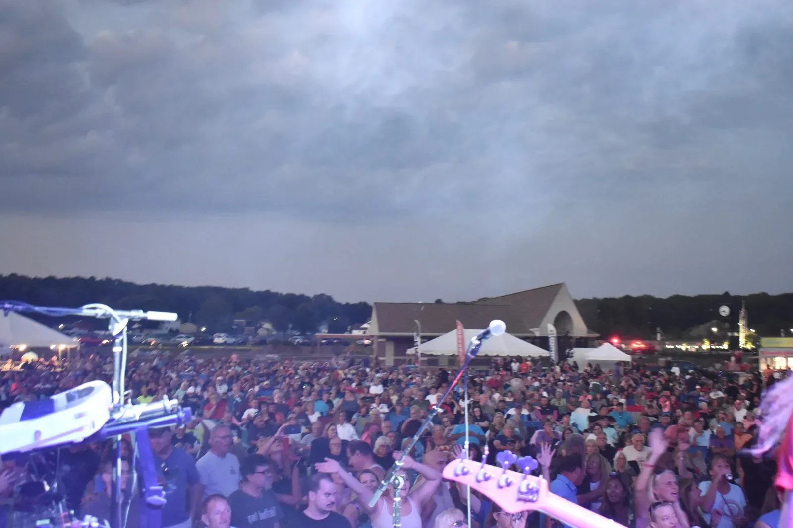 Journey Tribute Niagara Falls