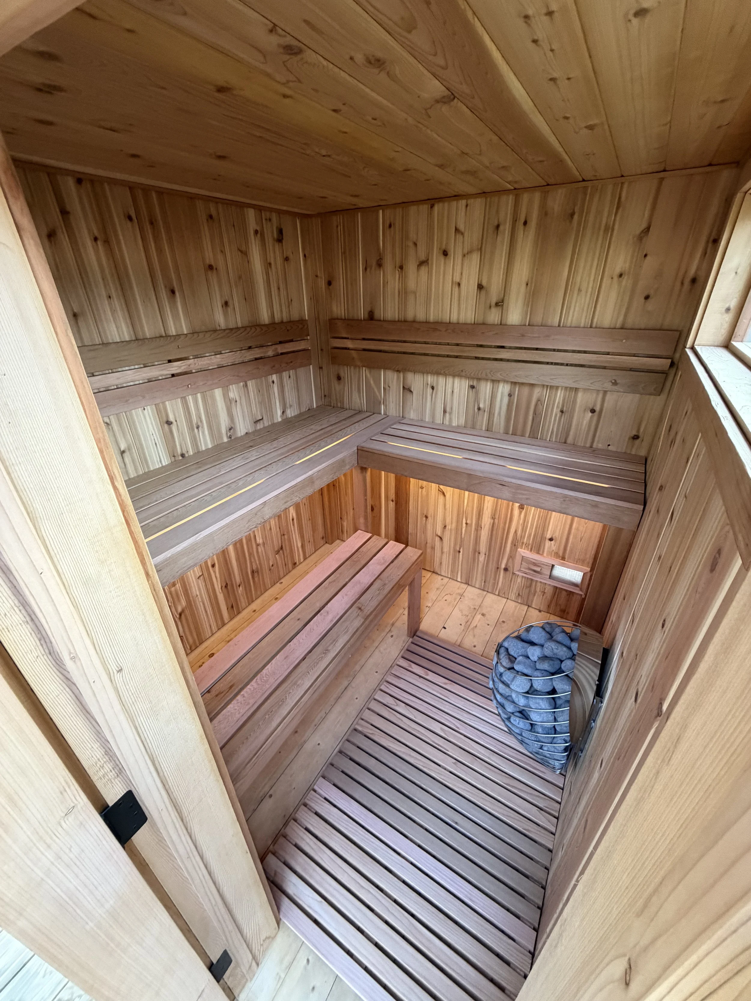 Barrel Sauna vs. Cabin Sauna: Which Is Better?