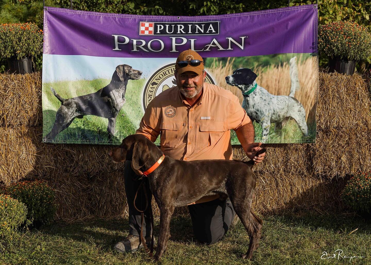 Congratulations to Mark and Dean for passing the 2023 Invitational in Ohio! ___________________________________________
#potomacnavhda #navhda #navhdainternational #whatsyournavhda #navhdatraining #navhdadog #versatiledog #versatilehuntingdog #upland