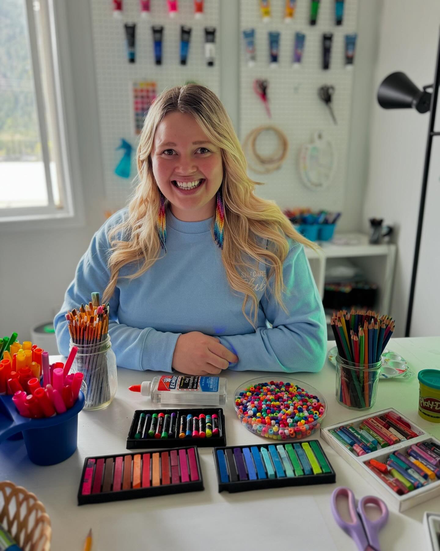 As much as the flowers have been blooming this spring, so has my dream of my own studio office! 🎨

This was not an overnight transition, it was actually many years in the making. But it happened quite fast once I committed to the journey.

&ldquo;A 
