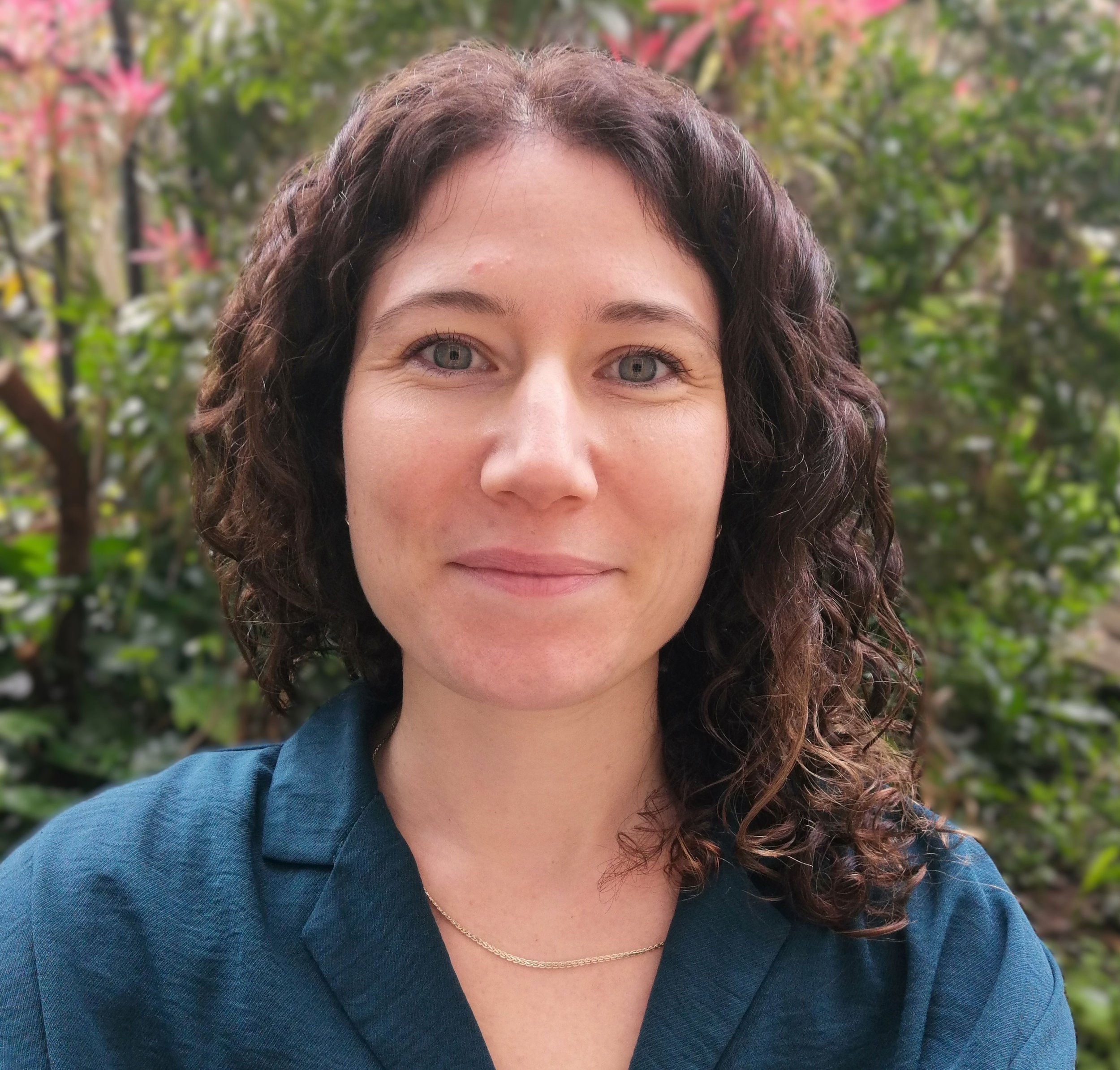 CBT & EMDR babcp accredited therapist 