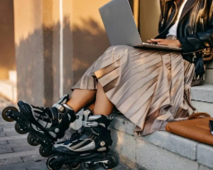 Online Skate Classes: 
You can learn skating on the go and become a pro!!