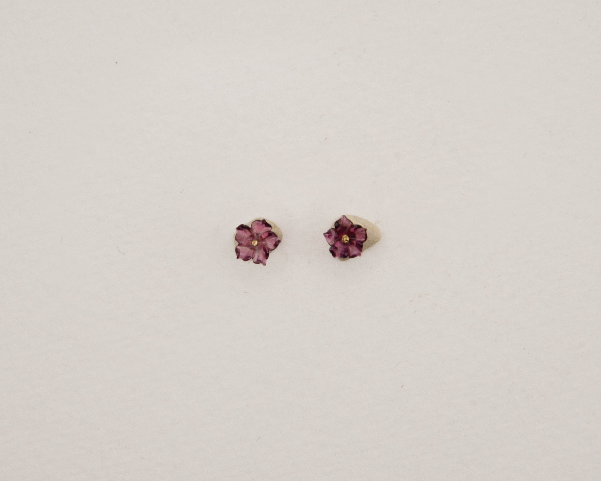 Hand Carved Garnet Flower on Solid Gold Studs