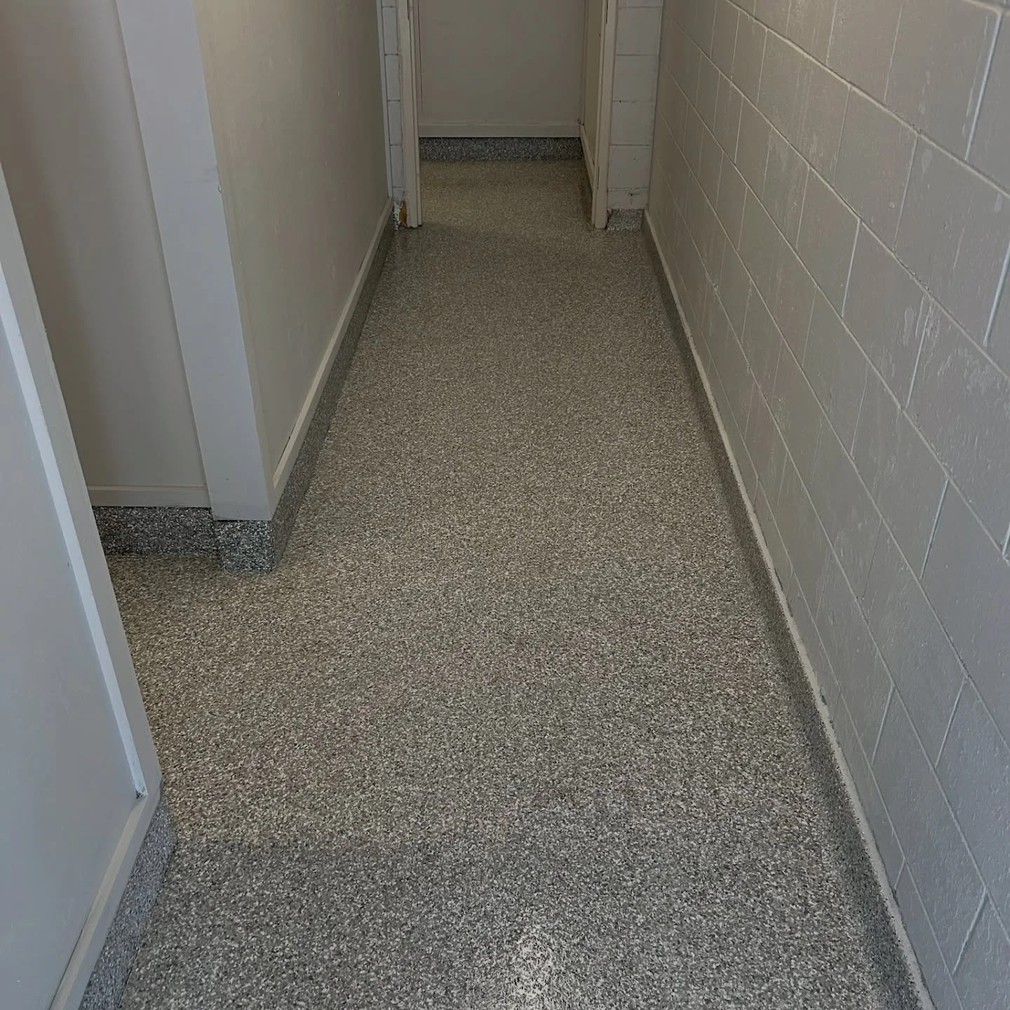 Major #epoxy makeover at the Thamesford pool earlier this season! 🌊

We ripped out the old coating and replaced it with our 4 layer epoxy system - what a difference it has made! 🙌🏼

Check out the before &amp; after 👀

We&rsquo;re here for all you