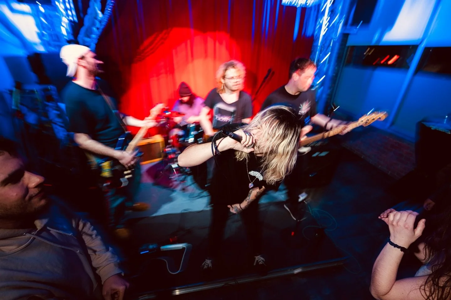 💥 Photos from our Smash Tournament last week💥
🎮 Round 2???🎮
📸: @anthony._074 
.
Congrats to our winnners!
🥇: Ant
🥈: Mo
.
Music by:
@grandmadrinksnyc @theparallellinesnyc @honeybun_band @marvinzorrilla 
.
.
.
@grandmashouserecords