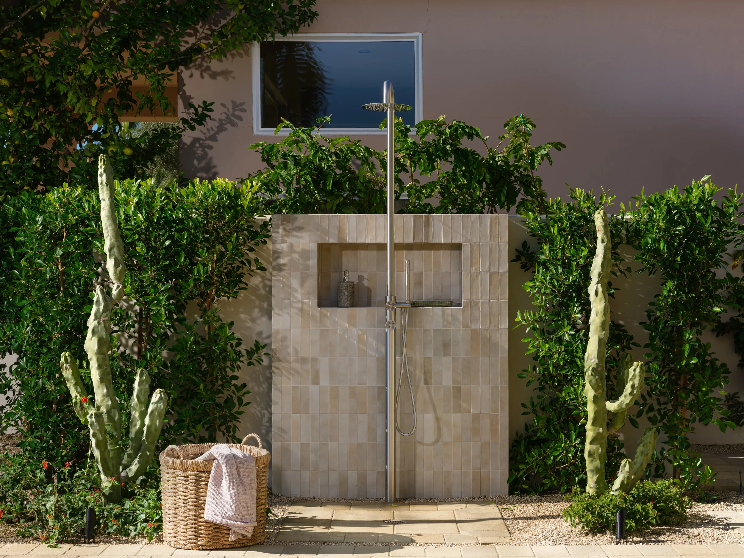 78935 Mission Dr-3.jpg