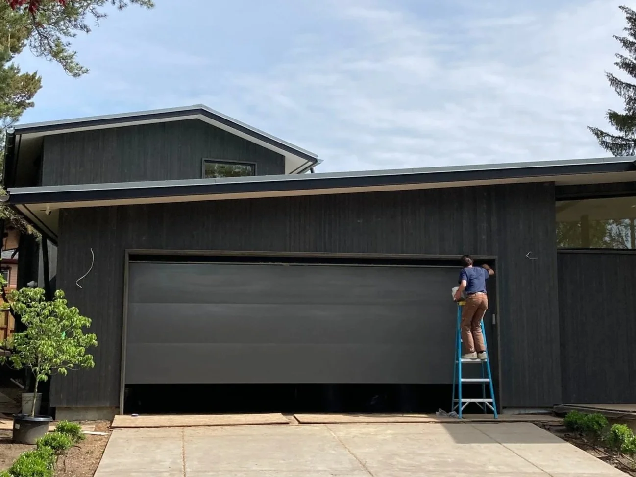 Pistachio Paints Residential House Painters in Portland, OR
