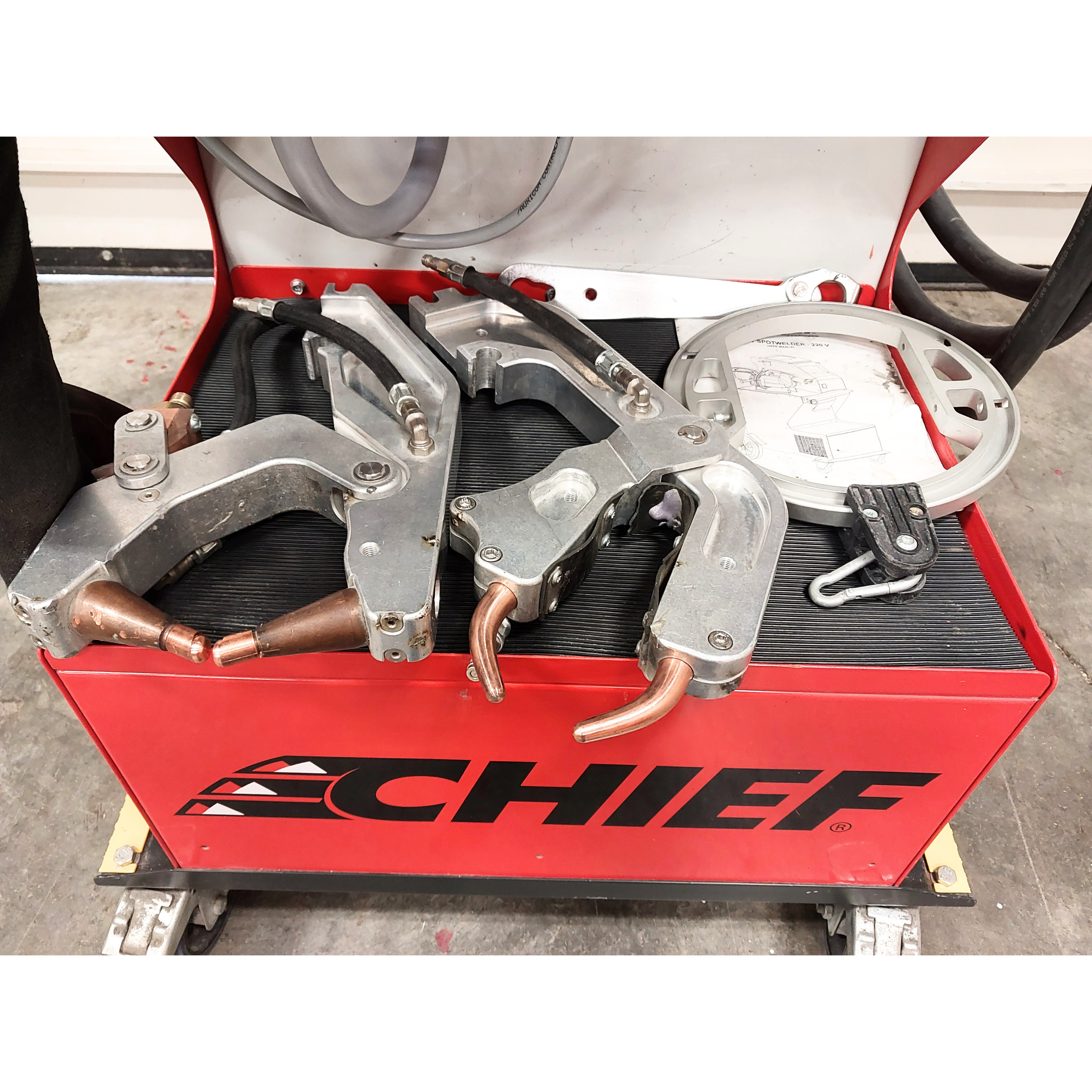 Inverter spot welding system for collision repair applications