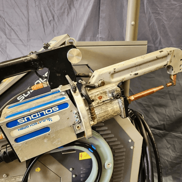spot welder C gun and hose setup collision repair