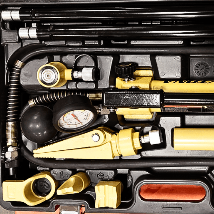 hydraulic pump with pressure gauge
