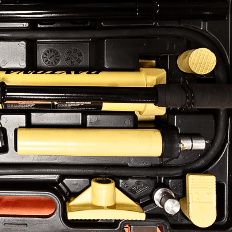hydraulic body repair kit tools for pushing pulling and spreading