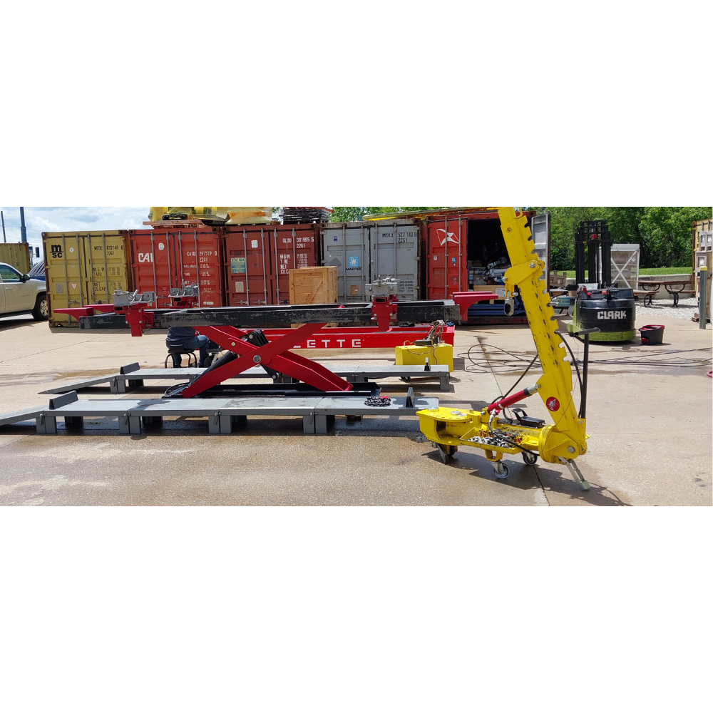 Manta collision repair bench setup with hydraulic lift