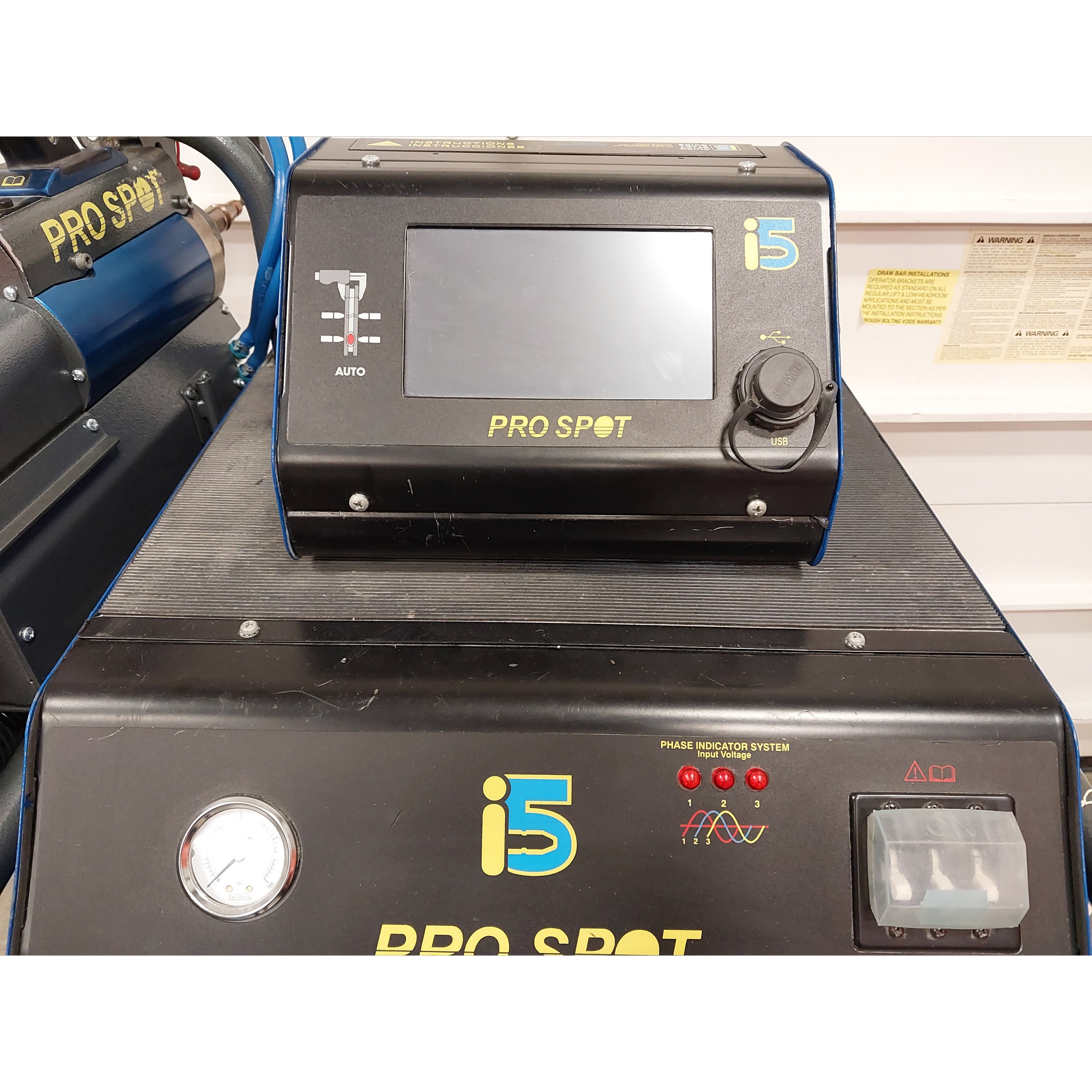 Close up of I5 pro spot screen.png