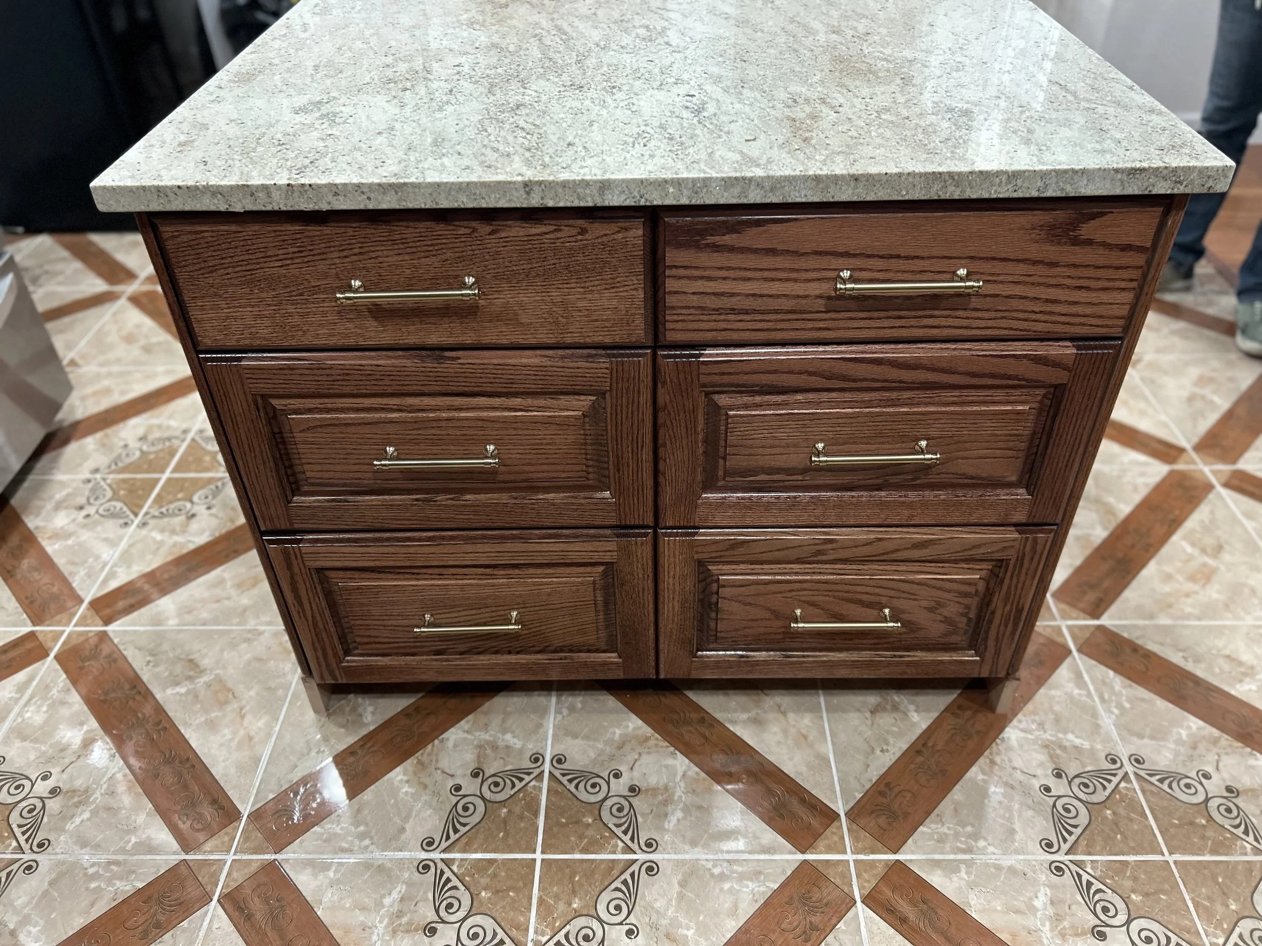 custom cabinetry Austin TX, luxury interior design Austin, custom woodworking Austin Texas, home remodeling Austin, design-build firm Austin, bespoke cabinetry, custom built-ins Austin, residential interior design, high-end home renovation Austin