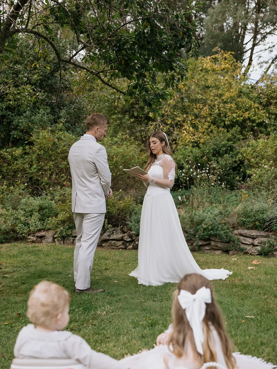 The Middletons 🥂

An extra special private ceremony yesterday morning for their little family of four, in the gardens of @theriverroadfarmhouse.