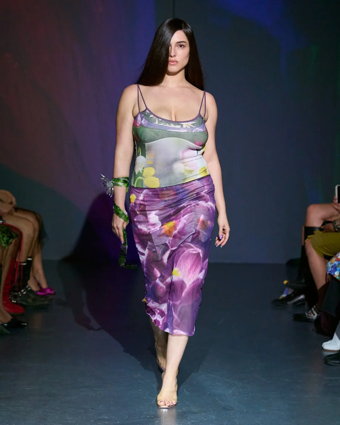 LOOK 07 Mcgillivary S27.jpg
