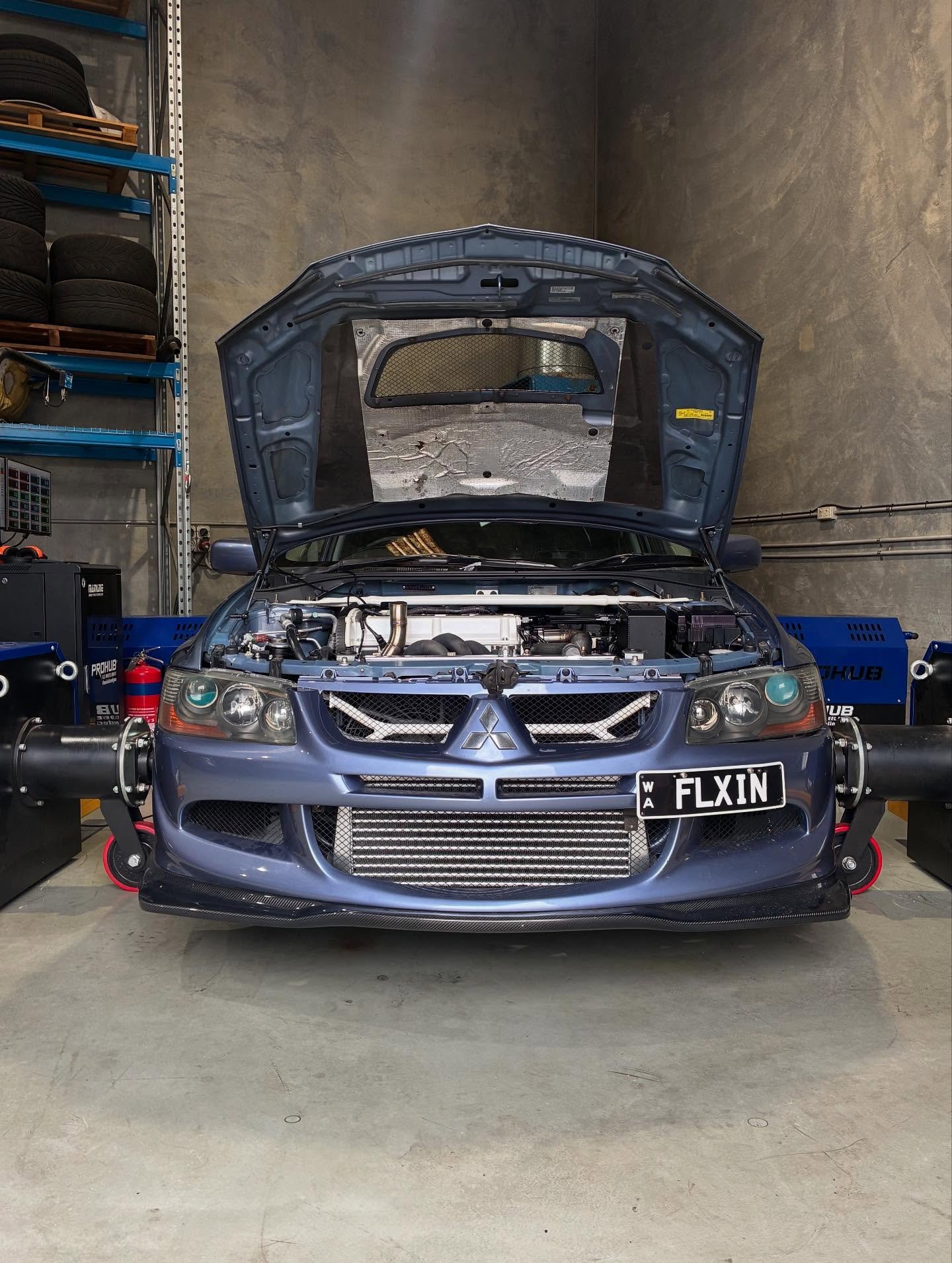 @flxinevo_  evo close to finished @nittoperformanceengineering internals @link_ecu engine management all built fabricated and tuned in house  18psi waste gate run in tune which we will be turning up soon