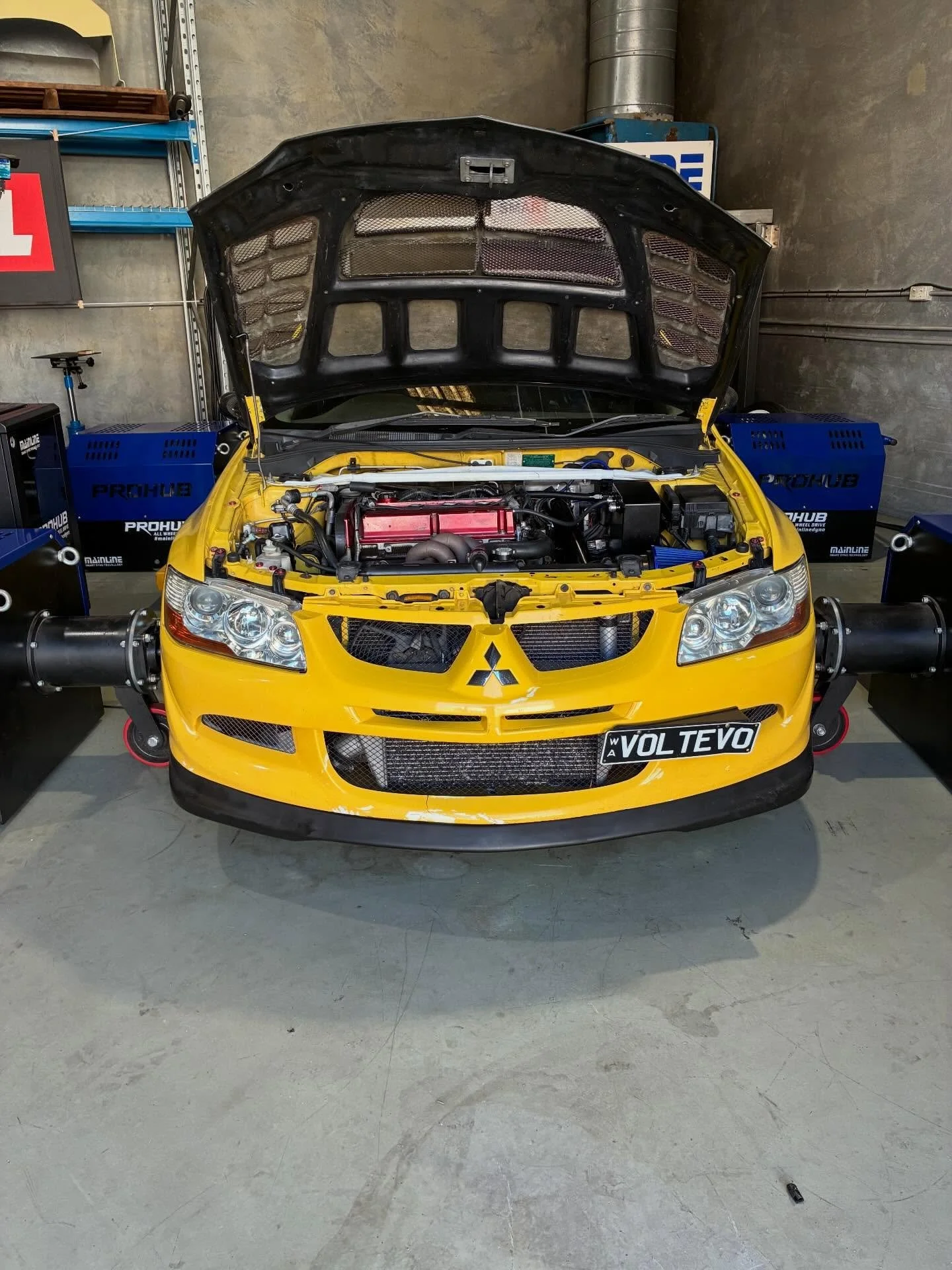 Ethan&rsquo;s evo full link package and kelford cams keeping power low with stock rods