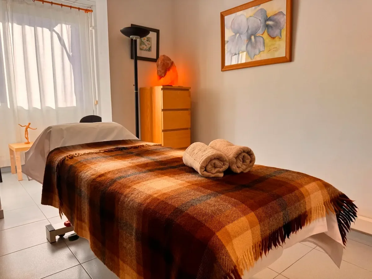 Espacio de tratamiento de acupuntura en Eixample, barcelona