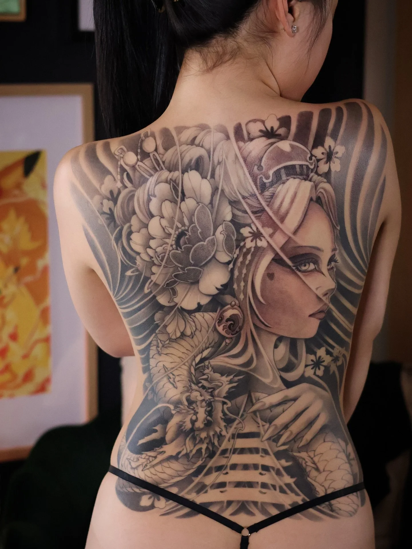 The back piece above all back pieces 🔥
I absolutely loved working with Miss S — she gave me the freedom to let the background and flow take shape naturally, and the end result couldn’t suit her better. Beyond stoked with how it all came