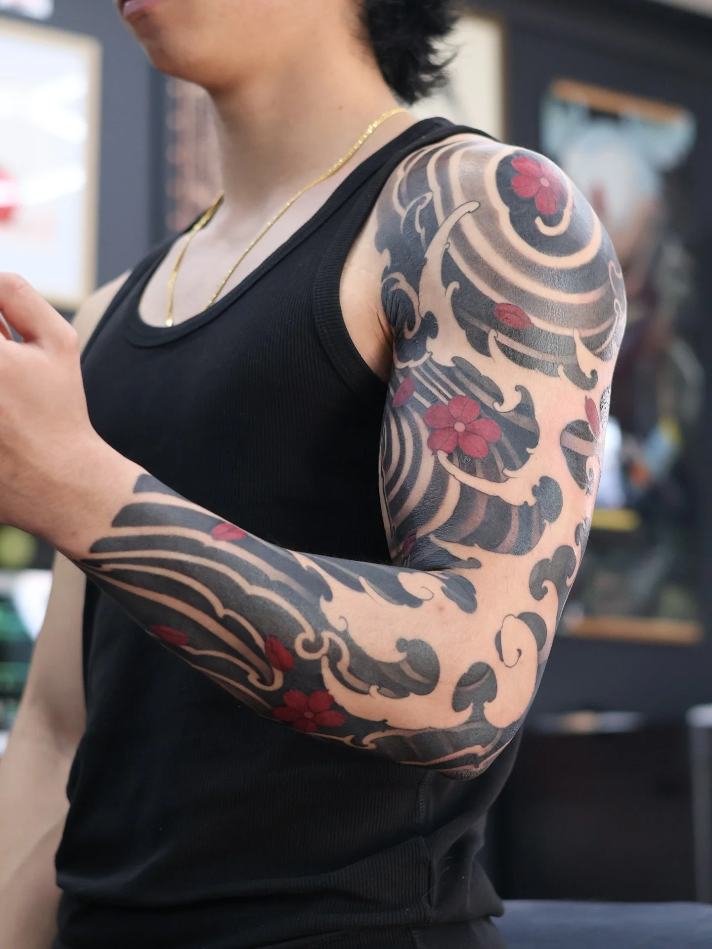 First ever tattoo + full sleeve. Revealed in all its glory. 🖤

Huge shoutout to Law for trusting me with his first sleeve. The trust was unreal, and I&rsquo;m honestly so grateful.
I always create my strongest work when I&rsquo;m given space to expl