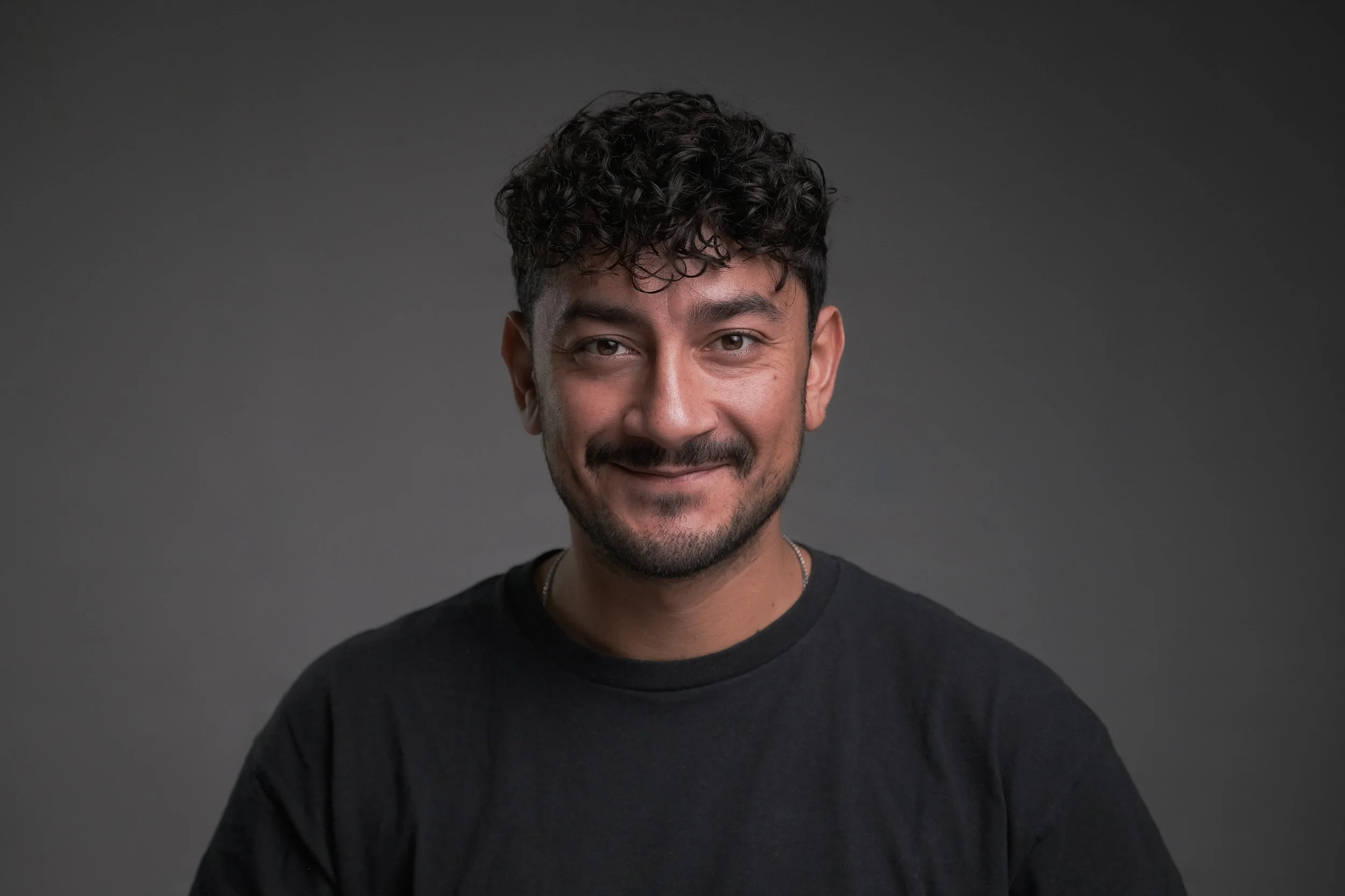 Headshot von jungem Mann